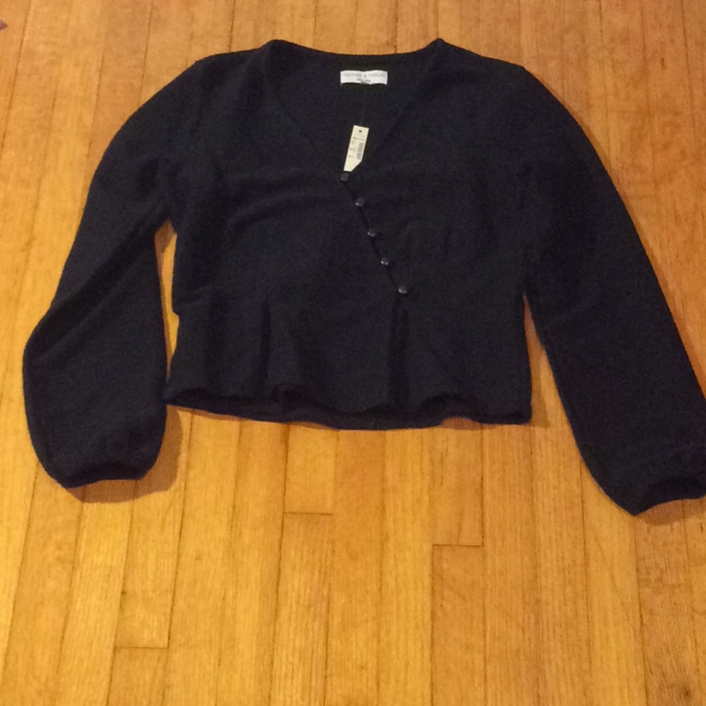 TeXTURE & THREAD Madewell Black Blouse